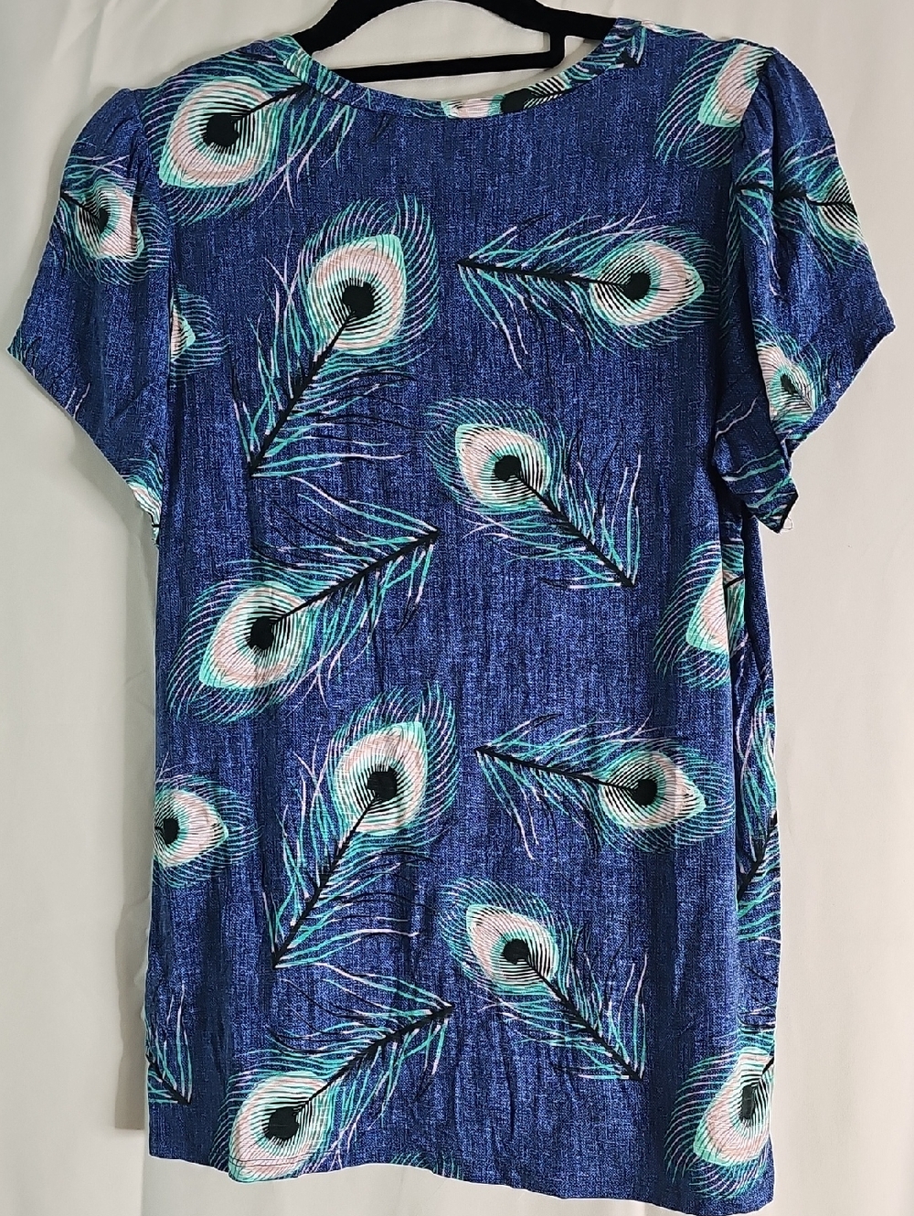 Lularoe Olive Peacock Feather Print Blue Short Sleeve Tee - Picture 2 of 6